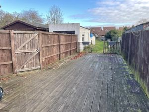 CHAPEL ROAD- click for photo gallery